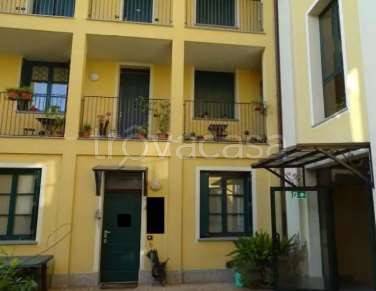 appartamento in vendita a Cairate