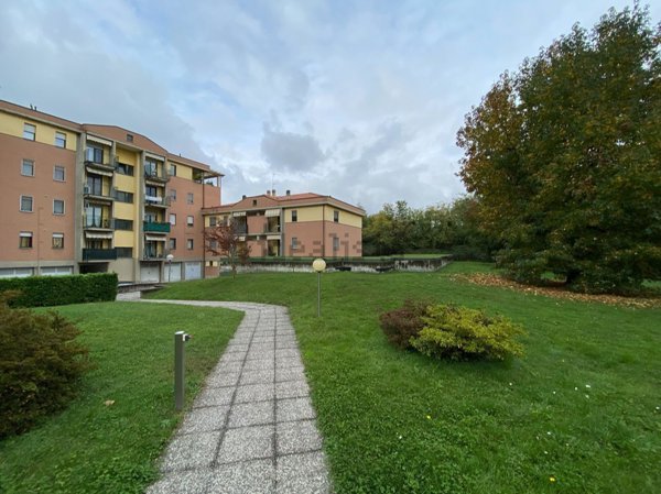 appartamento in vendita a Cairate