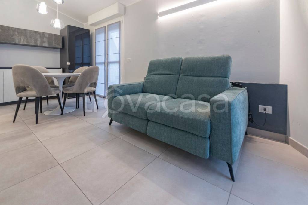 appartamento in vendita a Cairate