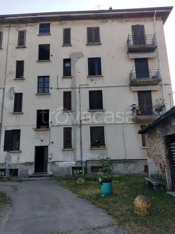 appartamento in vendita a Cairate