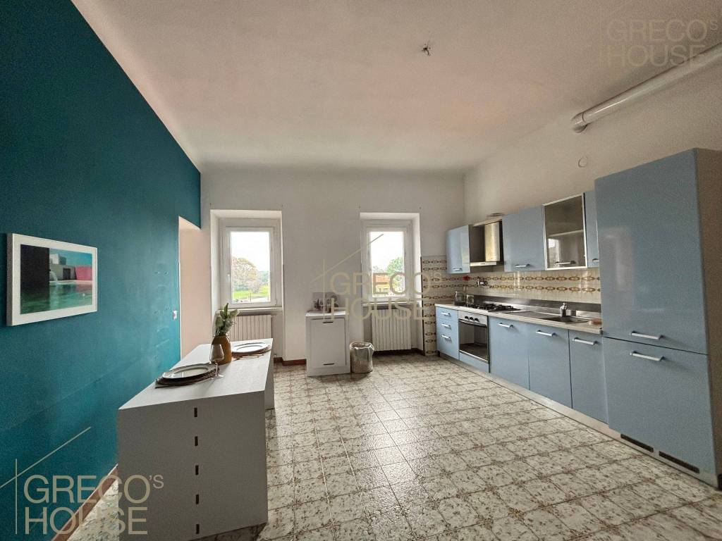 appartamento in vendita a Cairate in zona Bolladello