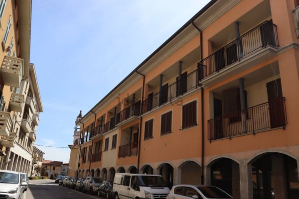 appartamento in vendita a Cairate
