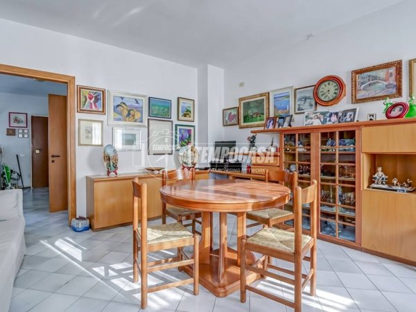 appartamento in vendita a Cairate