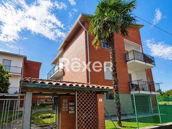 appartamento in vendita a Cairate