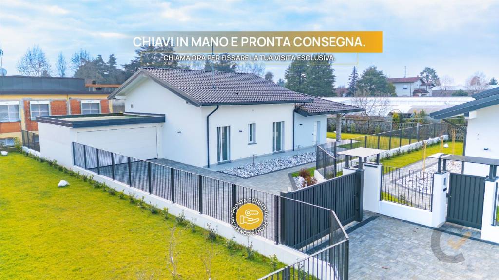 casa indipendente in vendita a Cairate