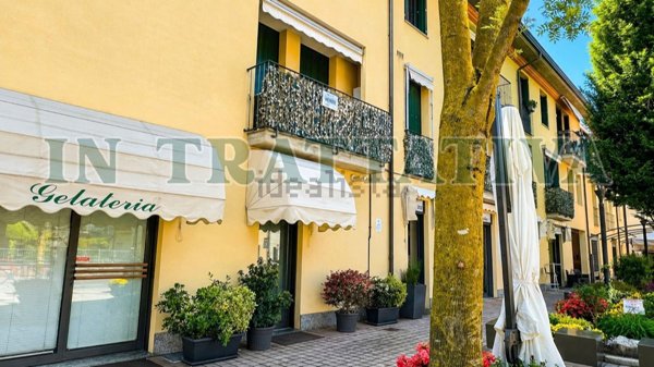 appartamento in vendita a Cairate