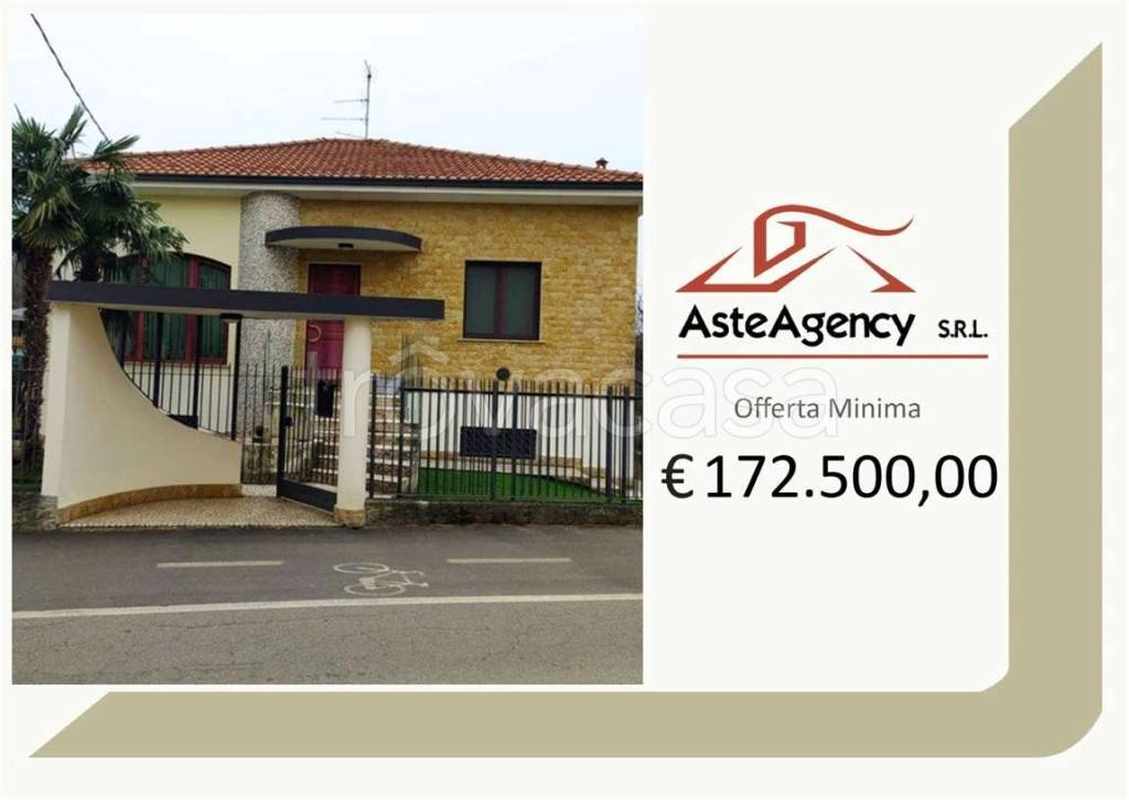 casa indipendente in vendita a Cairate in zona Peveranza