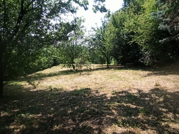 terreno edificabile in vendita a Cairate