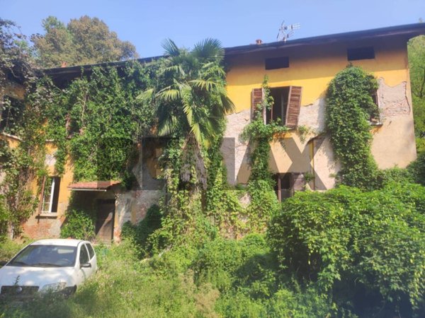 appartamento in vendita a Cairate