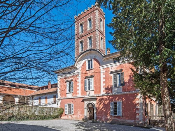 casa indipendente in vendita a Cantello