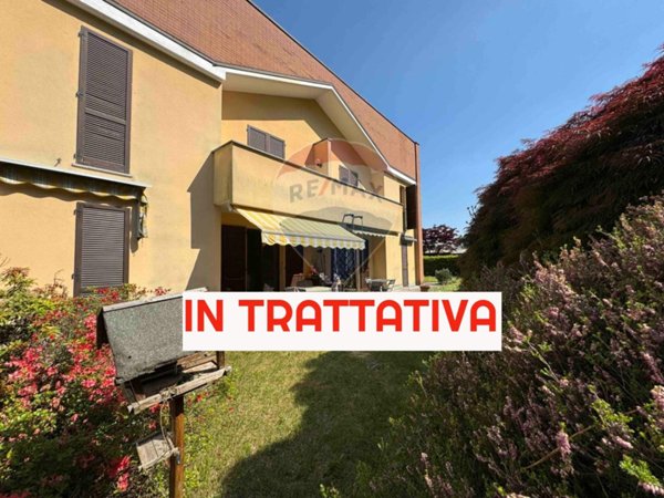casa indipendente in vendita a Cantello