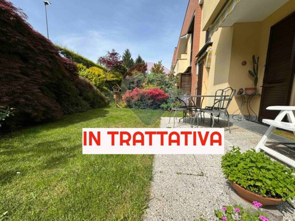 casa indipendente in vendita a Cantello