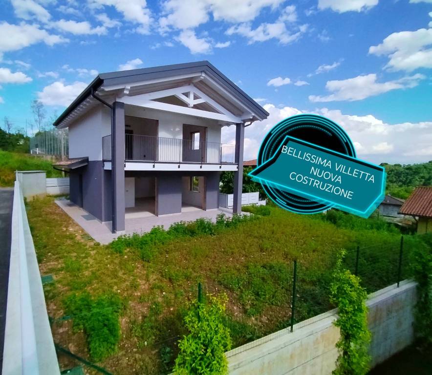 casa indipendente in vendita a Cantello