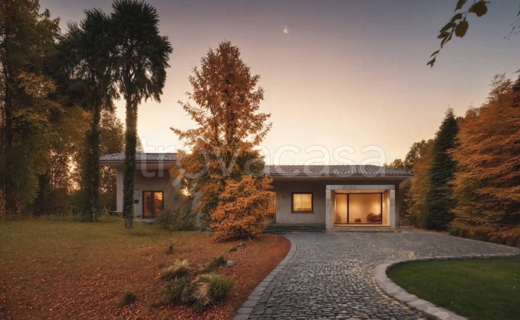 casa indipendente in vendita a Cantello