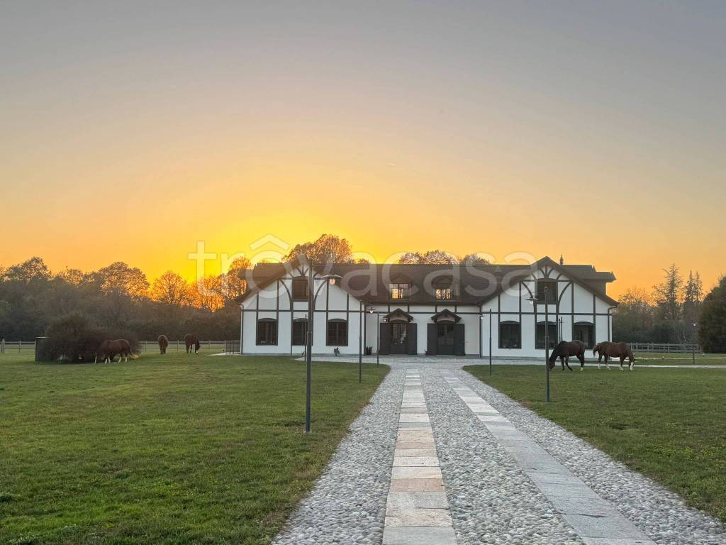 casa indipendente in vendita a Cantello