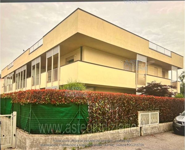 appartamento in vendita a Cantello