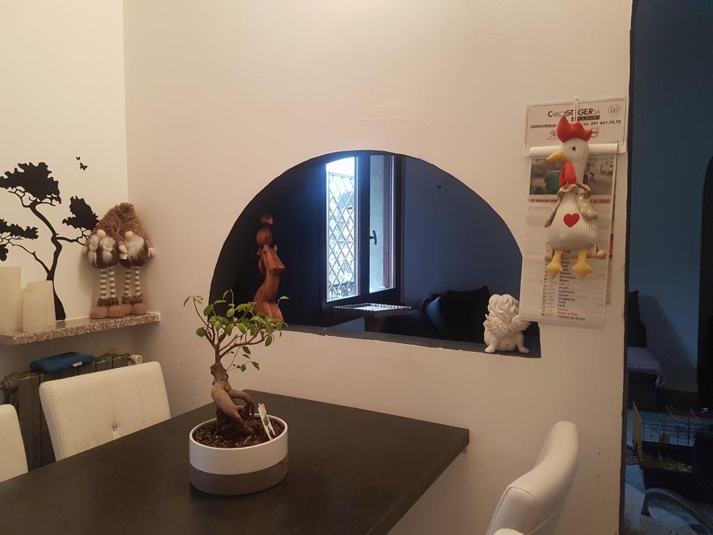 appartamento in vendita a Cantello in zona Gaggiolo