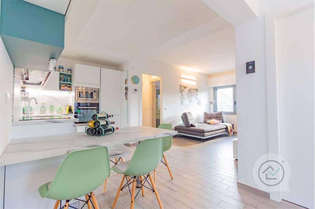 appartamento in vendita a Cantello in zona Gaggiolo