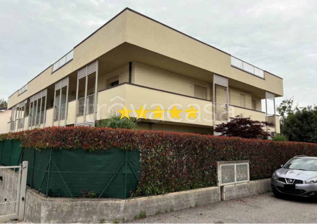 appartamento in vendita a Cantello