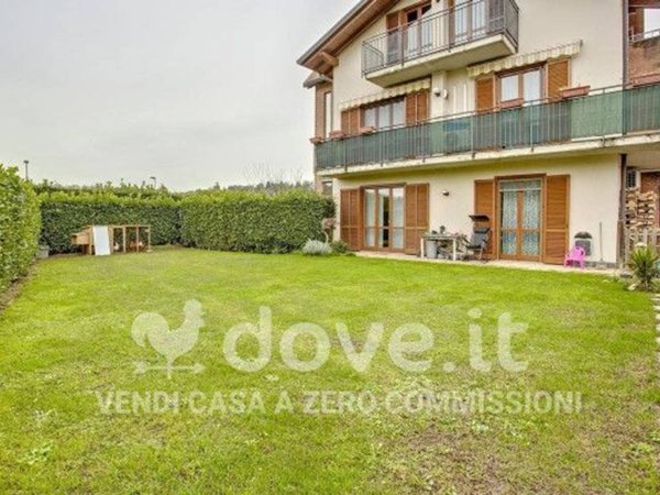 appartamento in vendita a Cantello in zona Gaggiolo