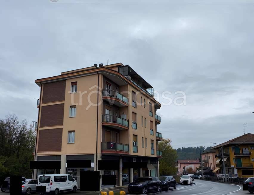 appartamento in vendita a Cantello in zona Gaggiolo