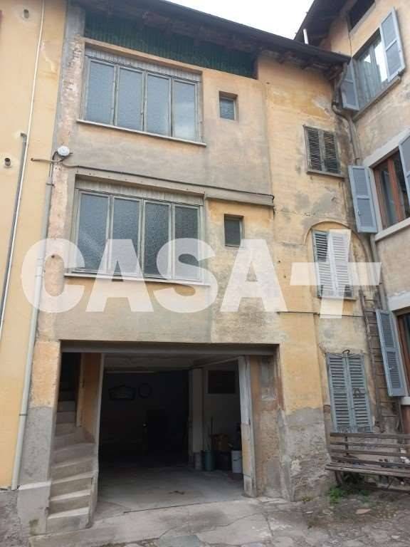 casa indipendente in vendita a Cantello