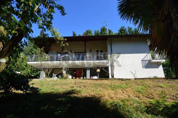 casa indipendente in vendita a Cantello in zona Gaggiolo