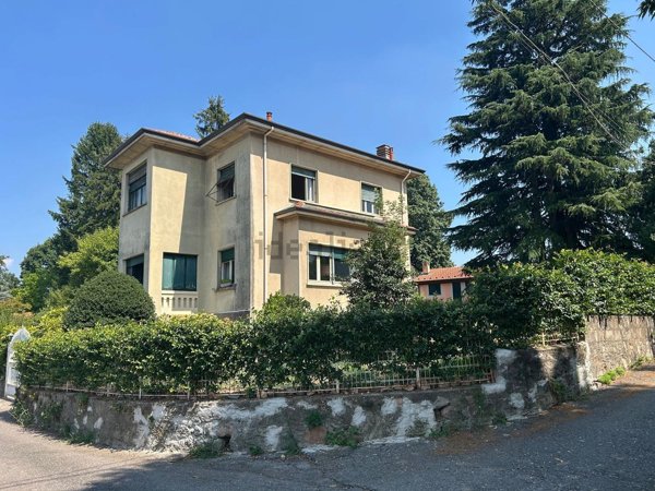 casa indipendente in vendita a Cantello