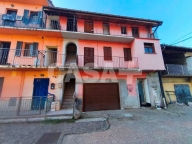 casa indipendente in vendita a Cantello