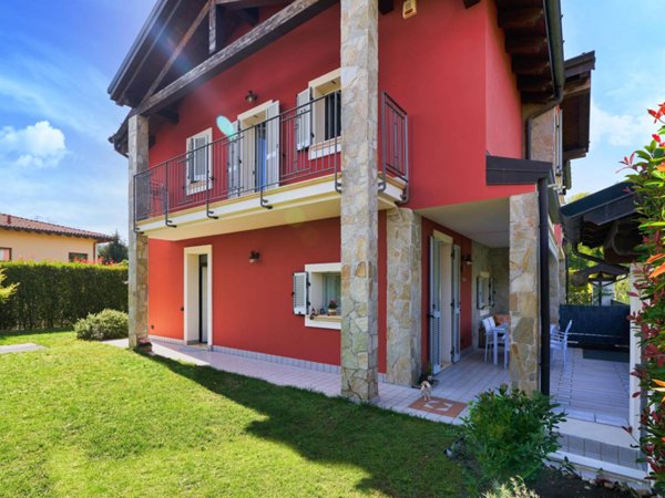 appartamento in vendita a Cantello in zona Gaggiolo