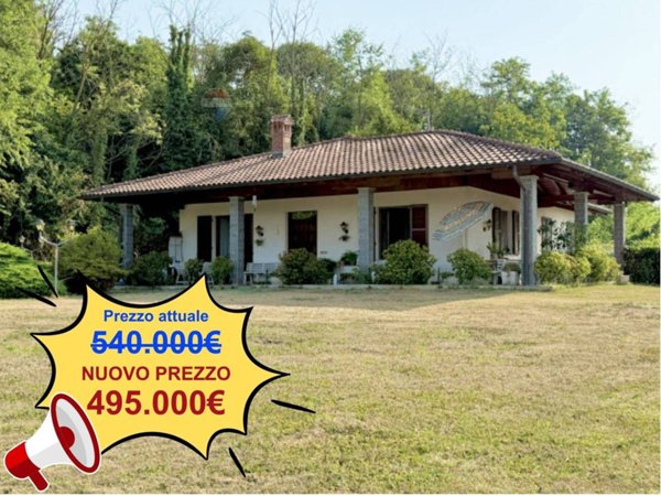 casa indipendente in vendita a Cantello