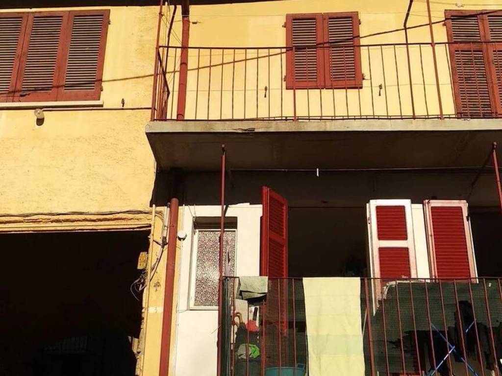 appartamento in vendita a Caravate
