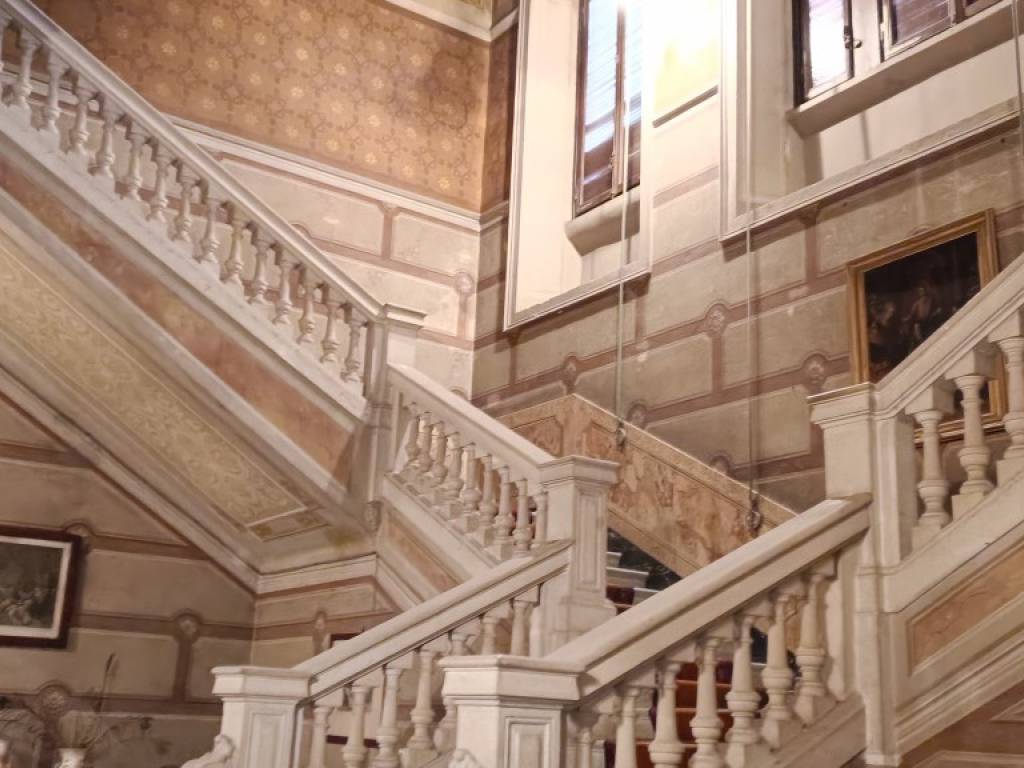 villa in vendita a Caravate in zona Canton Chiedo