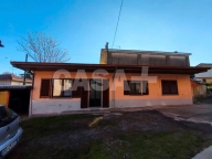 casa indipendente in vendita a Caravate