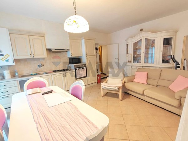 appartamento in vendita a Caravate