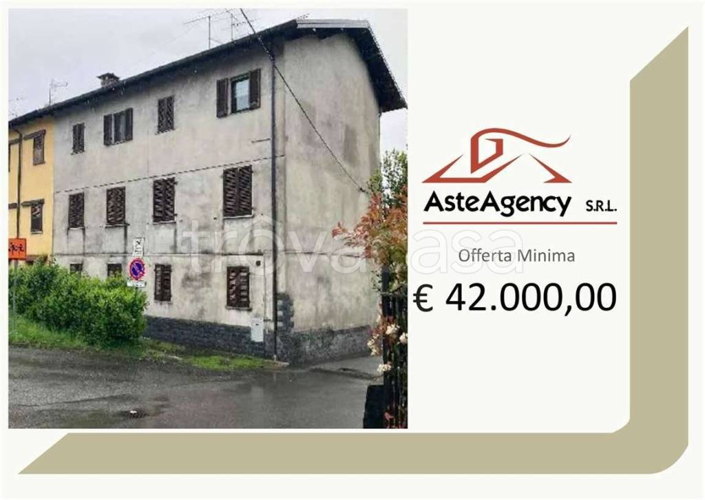 appartamento in vendita a Caravate