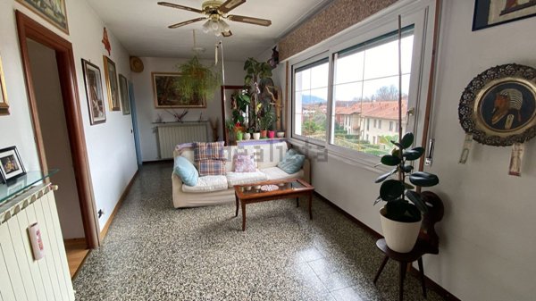 appartamento in vendita a Caravate