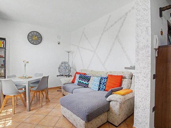 appartamento in vendita a Caravate in zona San Clemente