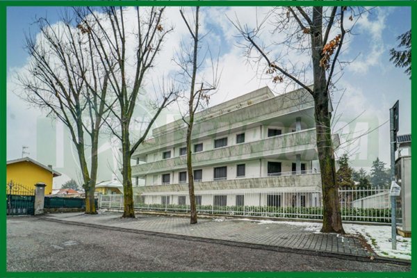 appartamento in vendita a Cardano al Campo