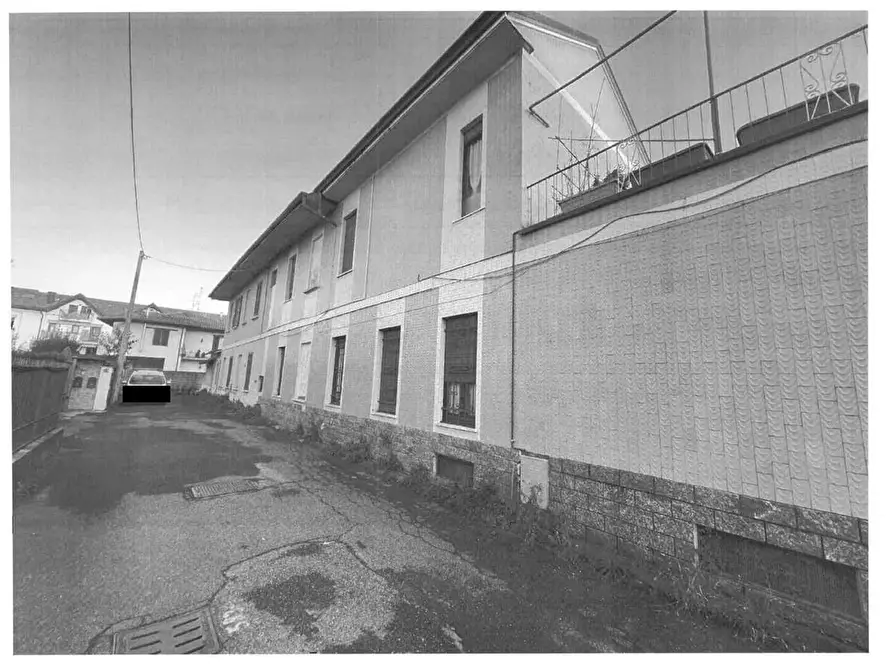 casa indipendente in vendita a Cardano al Campo