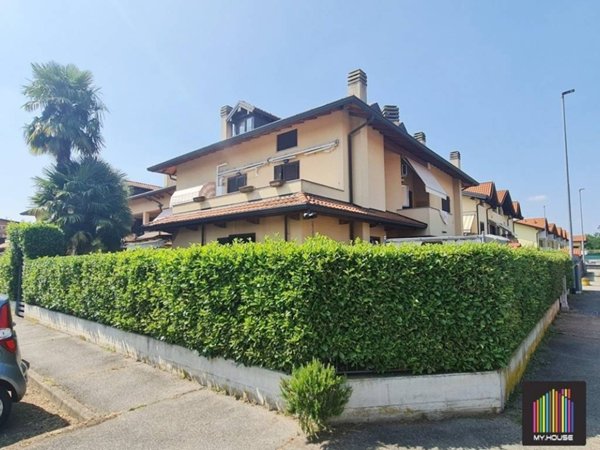 appartamento in vendita a Cardano al Campo