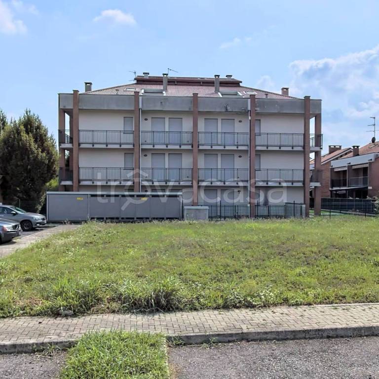 appartamento in vendita a Cardano al Campo