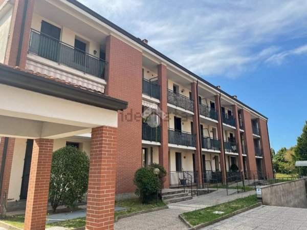 appartamento in vendita a Cardano al Campo