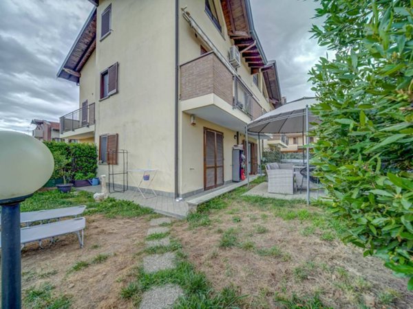 appartamento in vendita a Cardano al Campo
