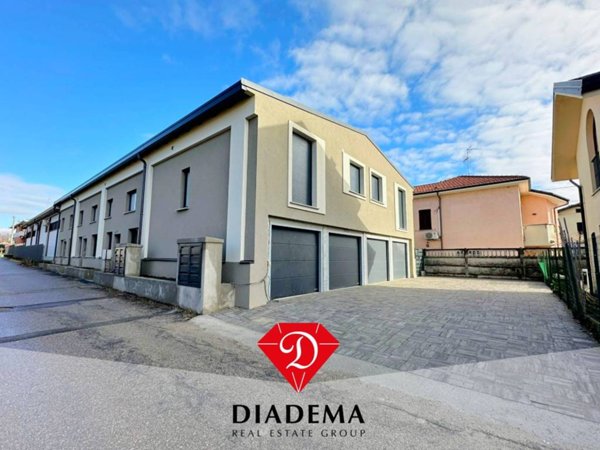 appartamento in vendita a Cardano al Campo