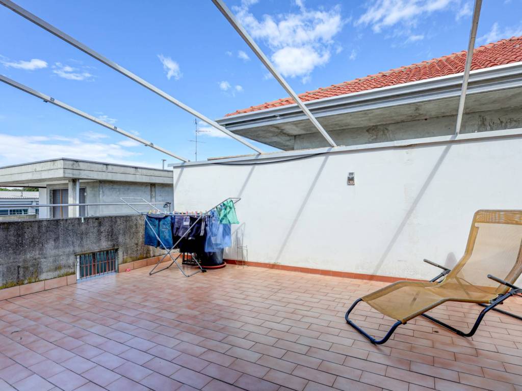 appartamento in vendita a Cardano al Campo