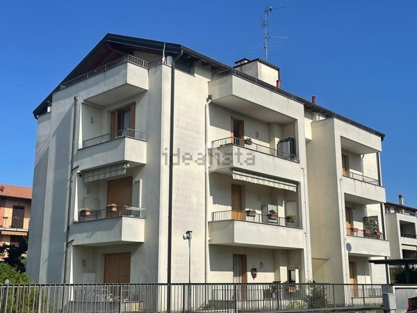 appartamento in vendita a Cardano al Campo