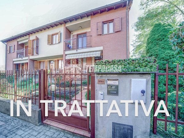 casa indipendente in vendita a Cardano al Campo