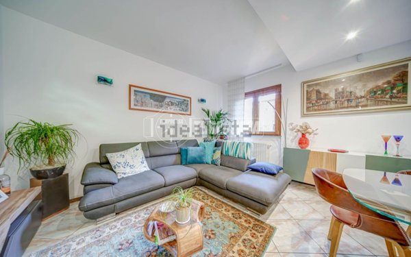 casa indipendente in vendita a Cardano al Campo