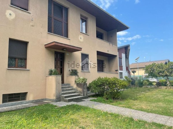 appartamento in vendita a Cardano al Campo